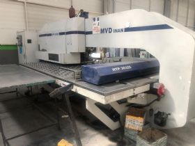  MVD MARKA 30 TON 32 STASYON PUNCH PRES