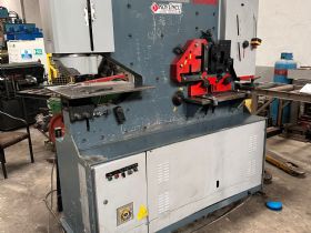  DURMAZLAR BRAND IW 80 / 150 BTD COMBINED SCISSORS (WITH VARIOUS MOLDS AND TOOL CABINET)